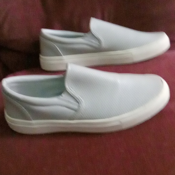 Grey slip ons - Picture 2 of 6